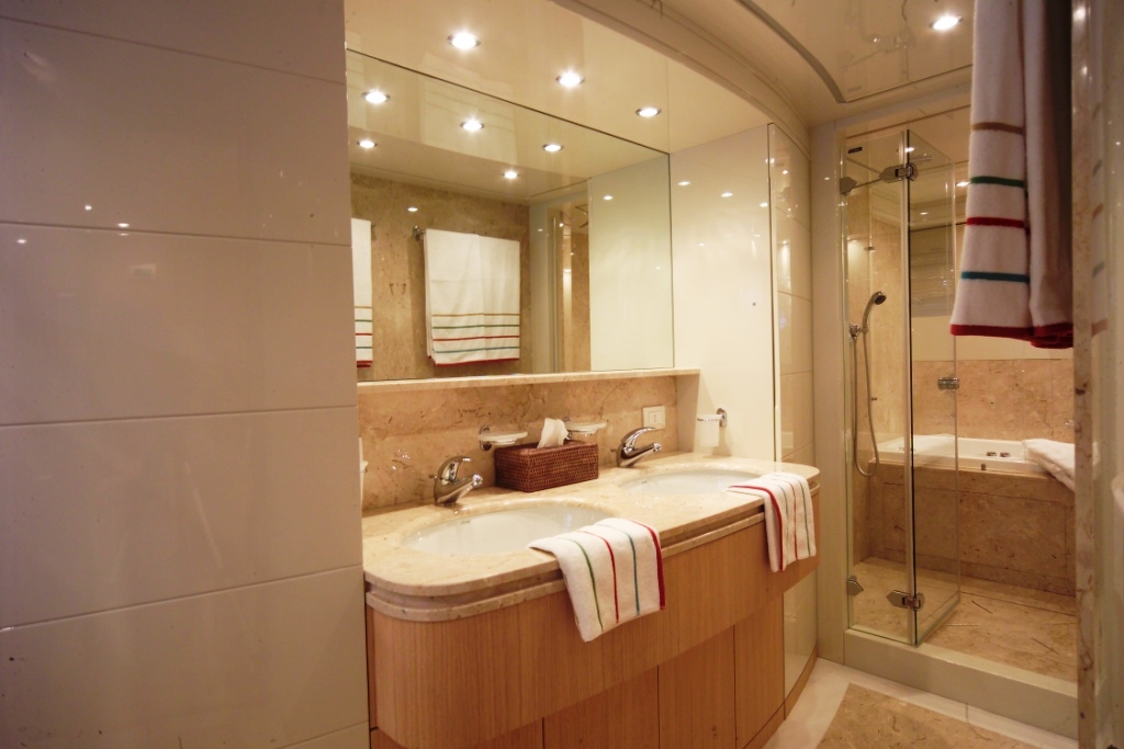 Franjack -  Master bath
