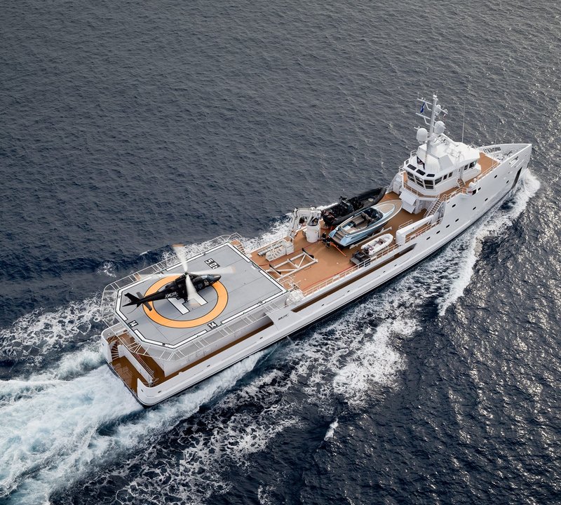 GAME CHANGER - one of Damen's yacht support vessels