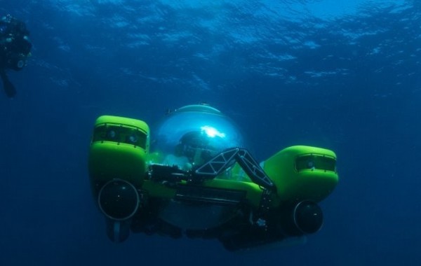 GLOBAL Submarine