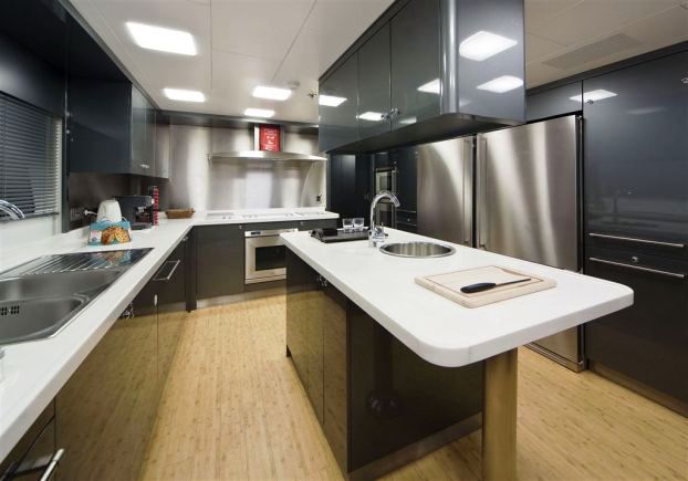 GOLDEN HORN -  Galley