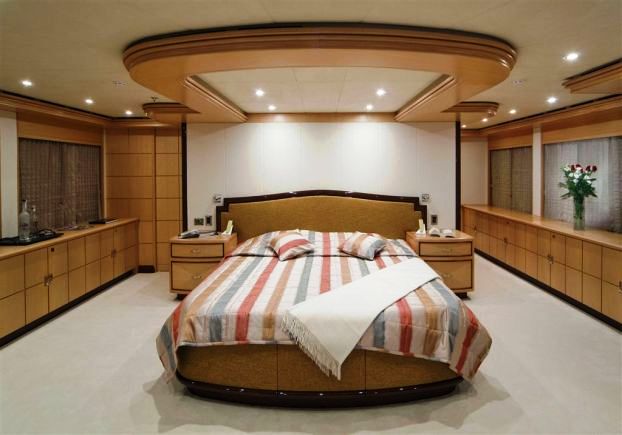 GOLDEN HORN -  Master Cabin