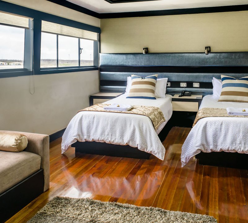 Twin Cabin