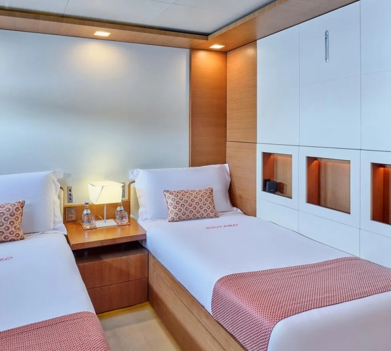 Twin Suite