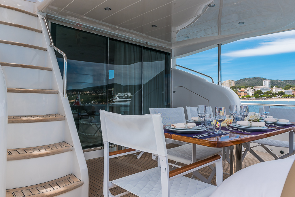 Aft deck