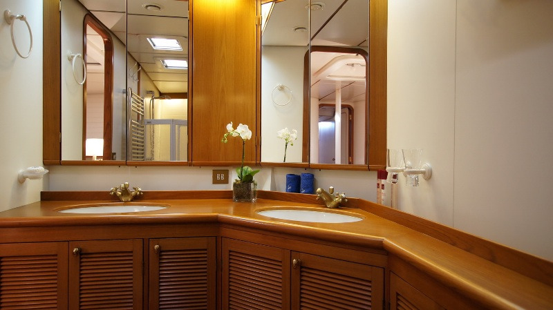 Guest Cabin