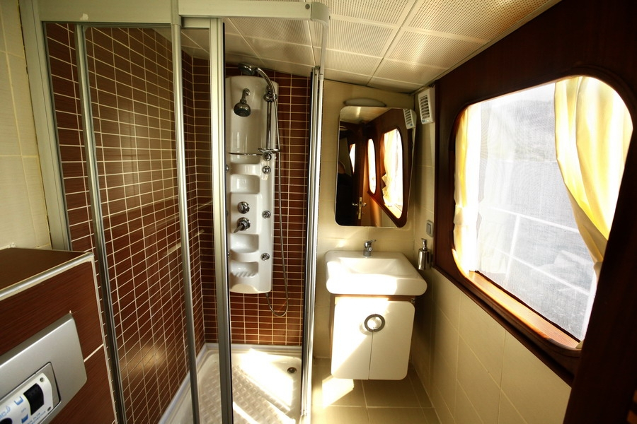 Guest Cabin