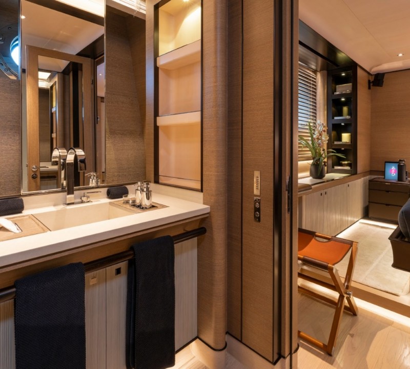 Guest Washroom