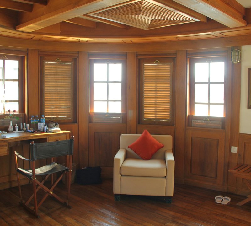 Master cabin desk