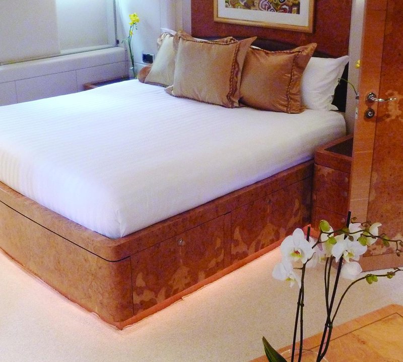 Guest Cabin