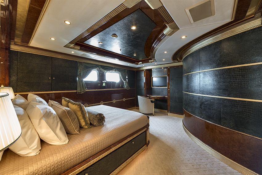 Guest Cabin