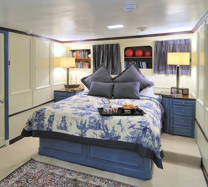 Guest Cabin Mumbai