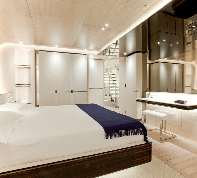 Guest Cabin Port Side