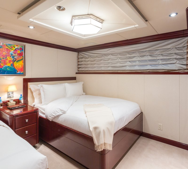 Guest Cabin With Double Bed, Single Bed And Pullman