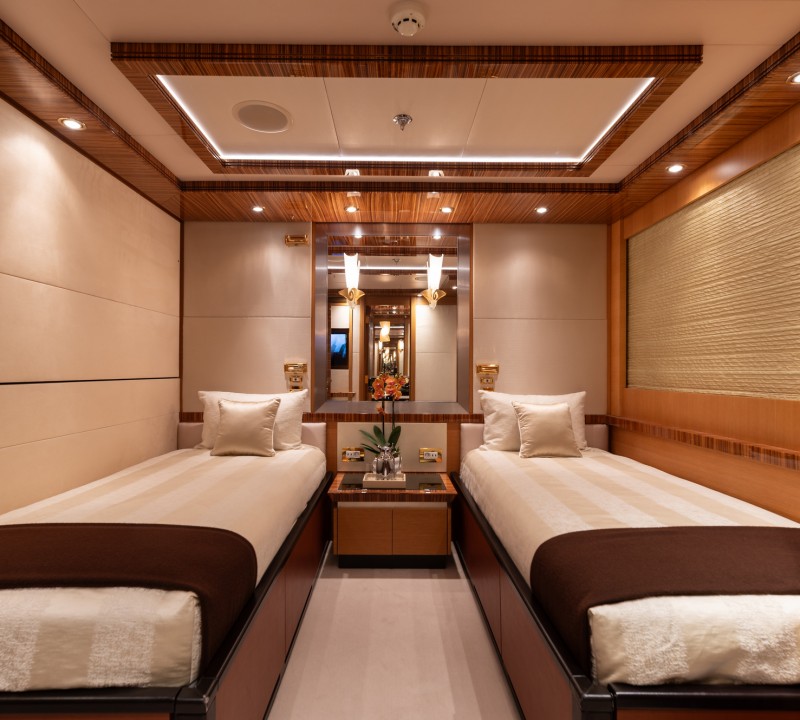 Twin Cabin