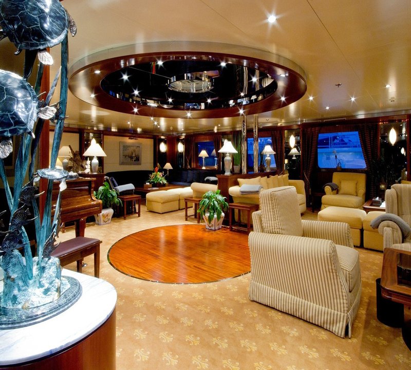 Interior  00025