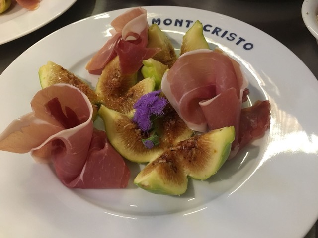 Italian Prosciutto With Figs