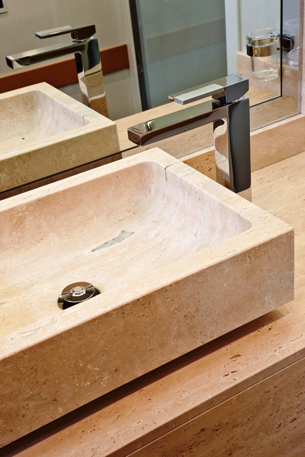 KAIJOU -  Bathroom detail