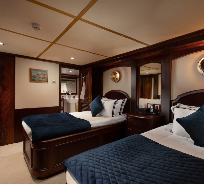 Twin Suite