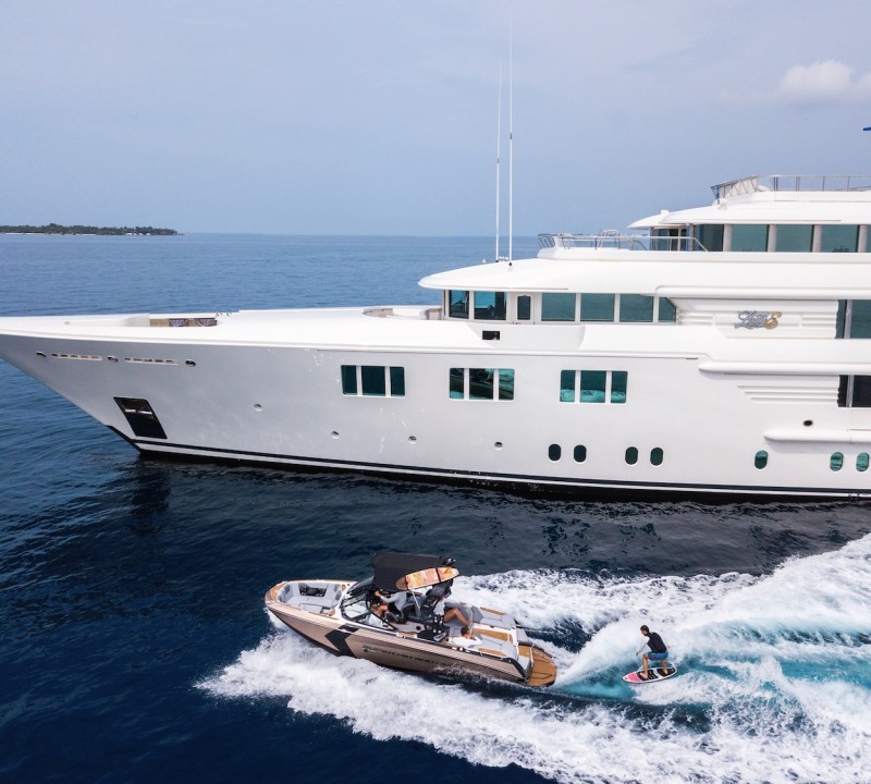 LADY E Superyacht With Tender