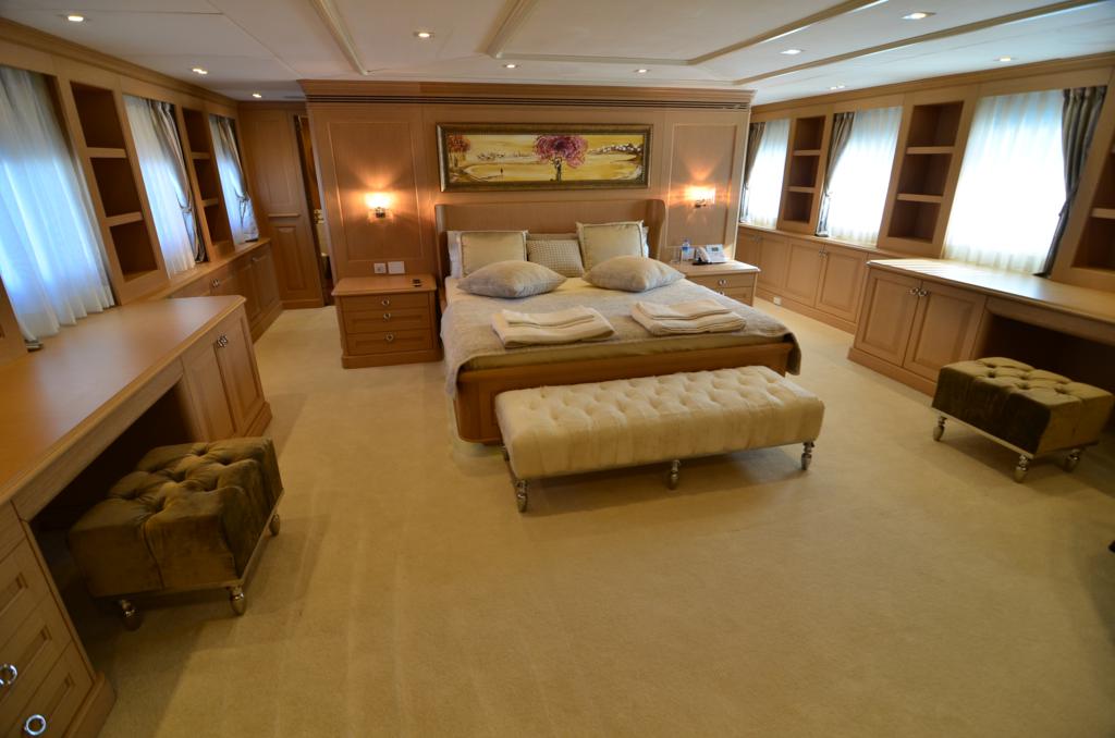 LADY KATERINA - Master Cabin