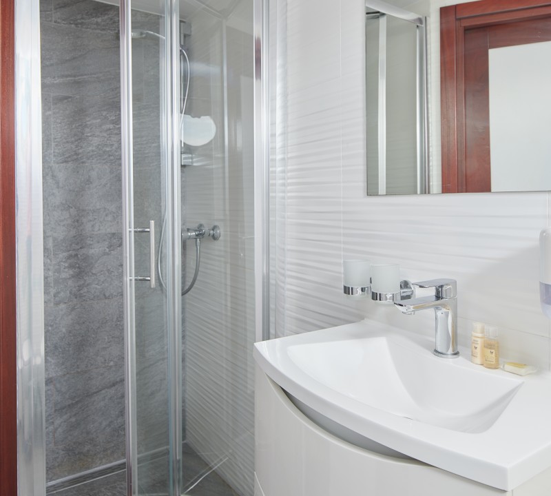 Ensuite Bathroom