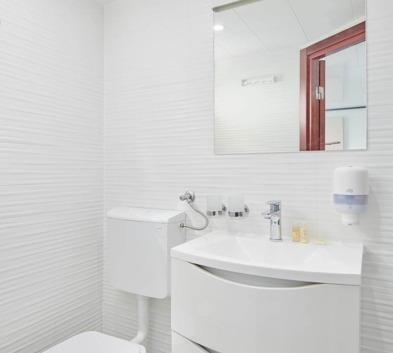 Ensuite