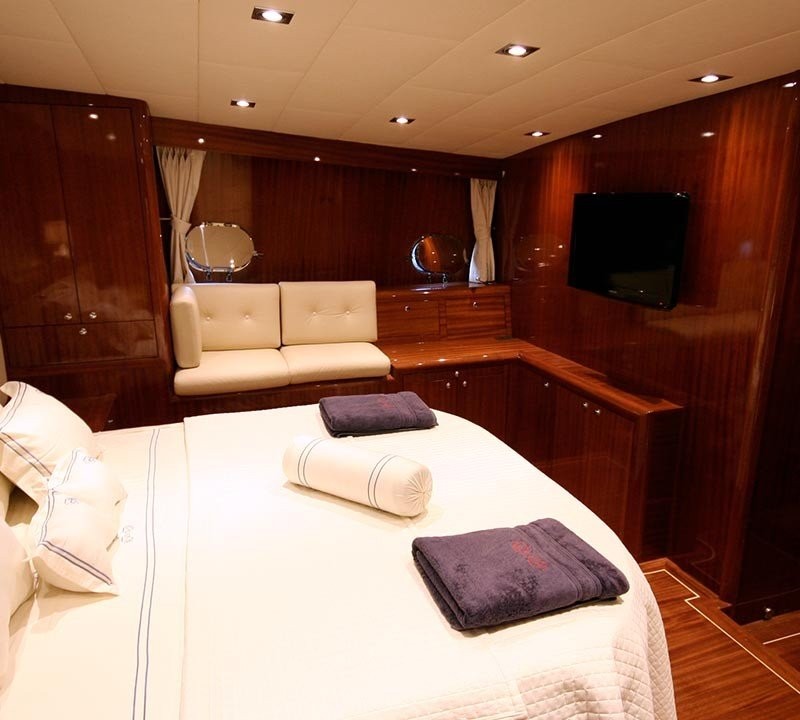Double Cabin