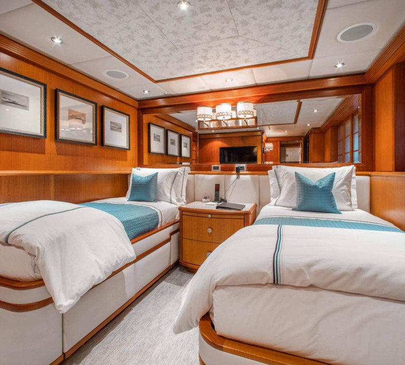 Twin Guest Suite