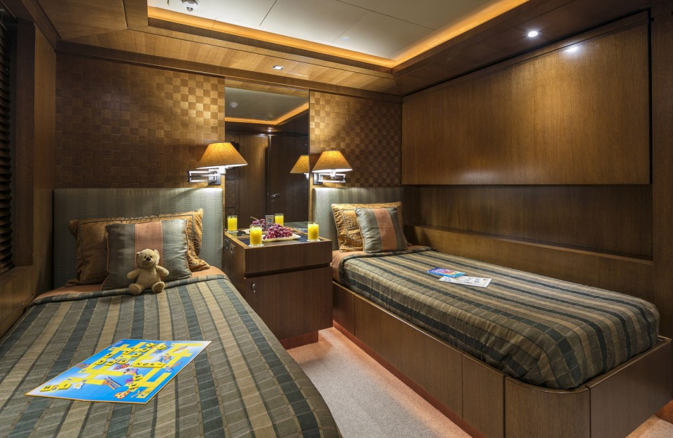 Twin Cabin