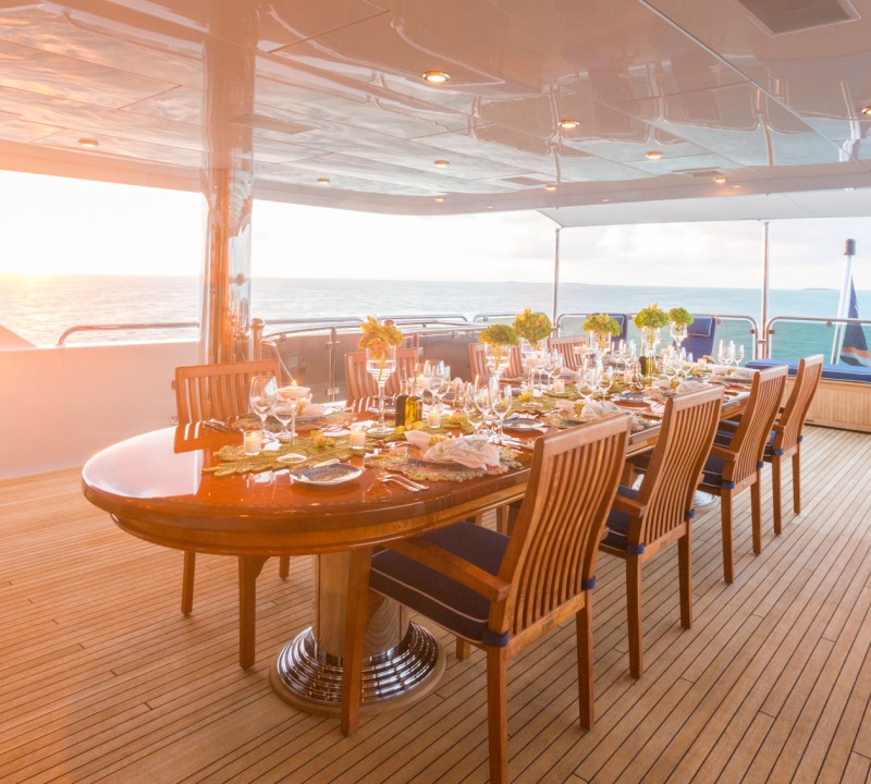Alfresco Dining