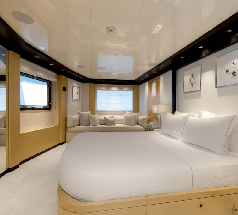 Double Cabin