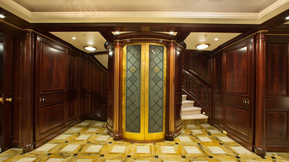 Elevator