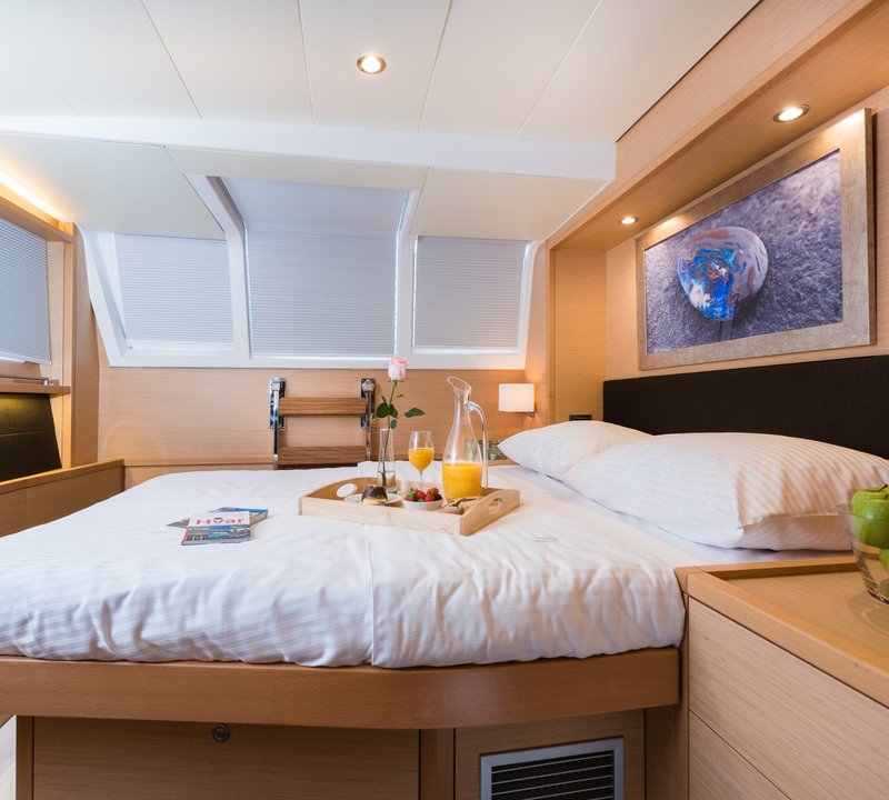 Lagoon 620 OPAL - Aft guest cabin