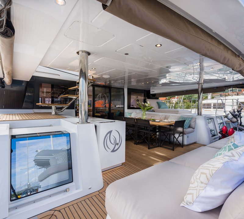 Lagoon 620 OPAL - Aft deck