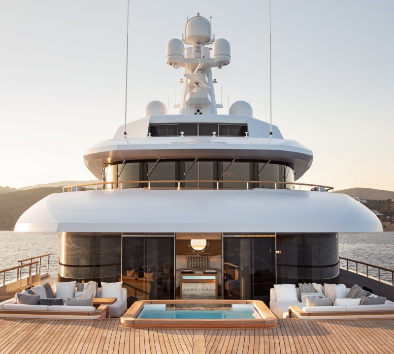 Large Flush Foredeck Of The Owners’ Deck With A Jacuzzi