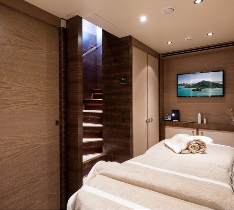 Lower Deck Spa