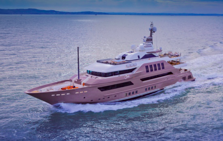 Luxury motor yacht JAde by CRN