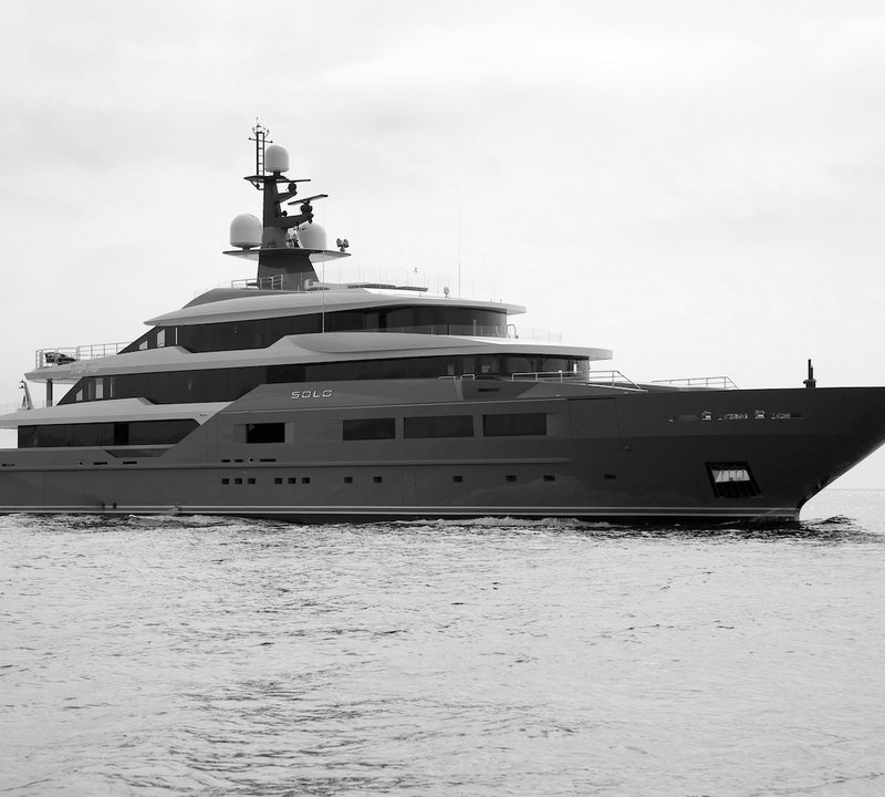 Luxury Motor Yacht SOLO