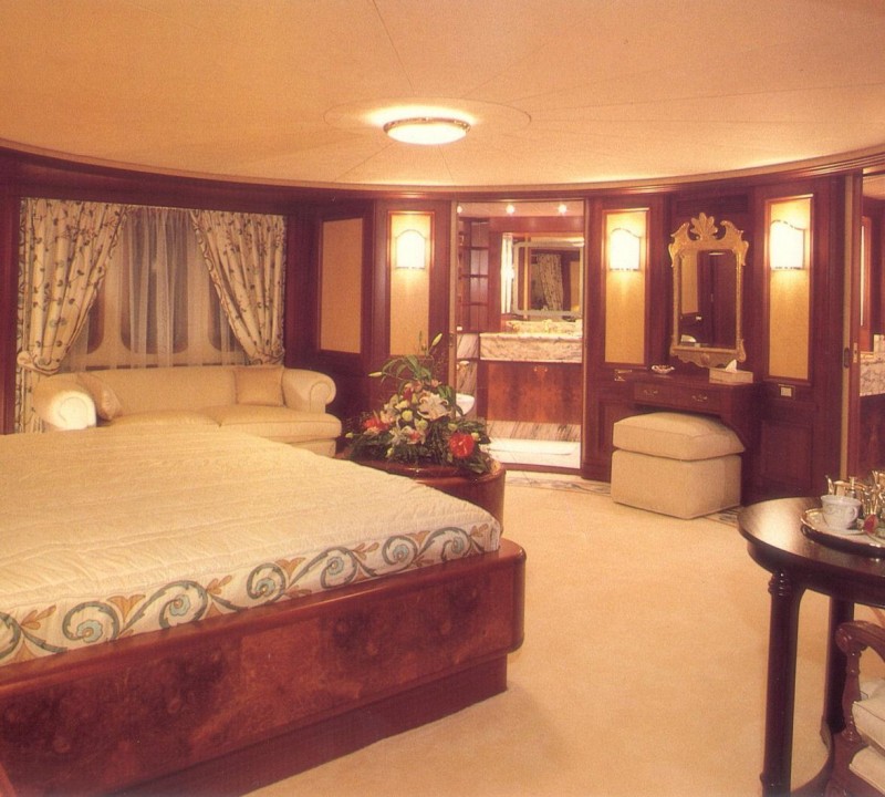 Luxury yacht Lady K II - Cabin