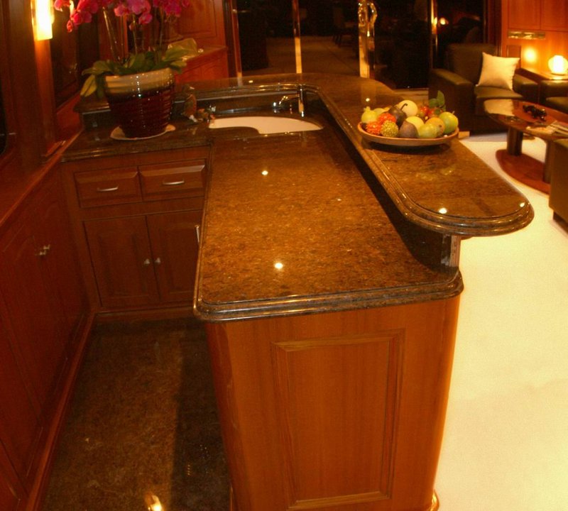 Luxury yacht President 107