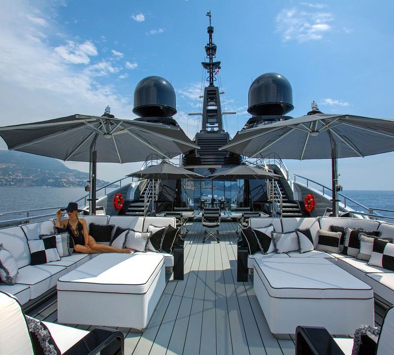 Luxury Yacht Lifestyle