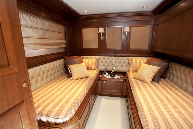 MARIA II of London -  Twin Cabin