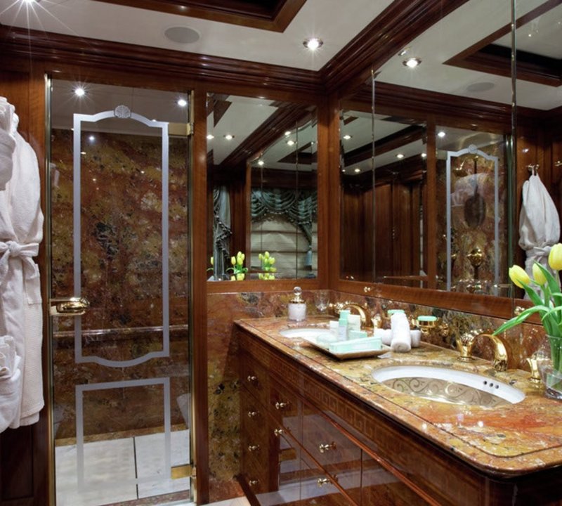 Ensuite