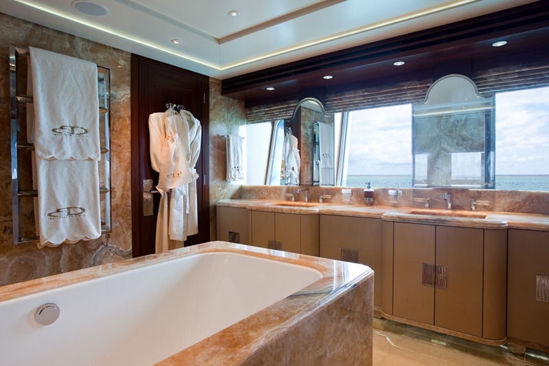 Guest Cabin Ensuite