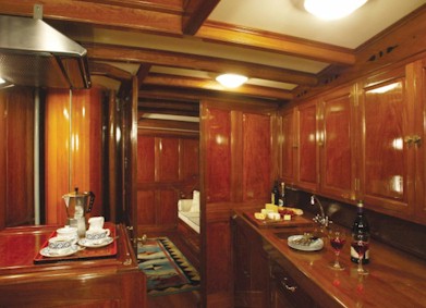 MOONBEAM IV - Interior Detail