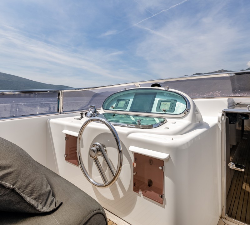 Flybridge Helm