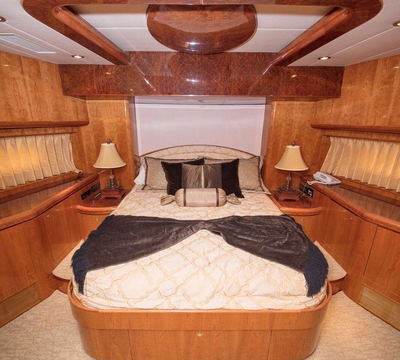 Double Cabin