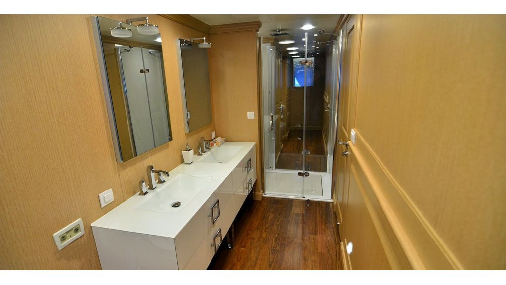 Ensuite
