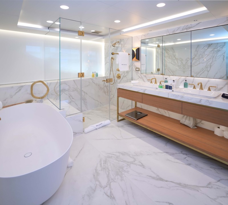 Master Ensuite