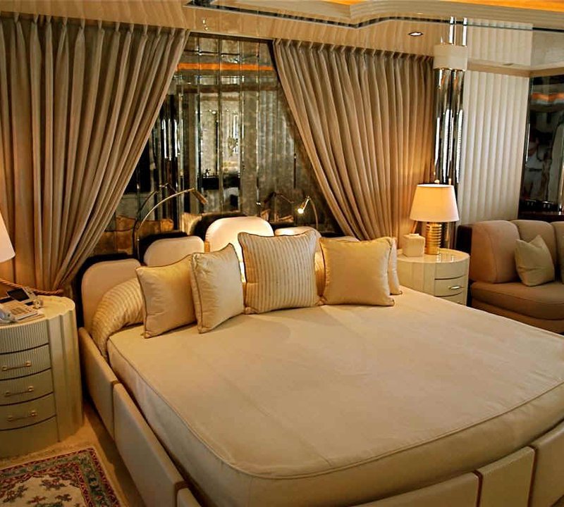 Double Cabin